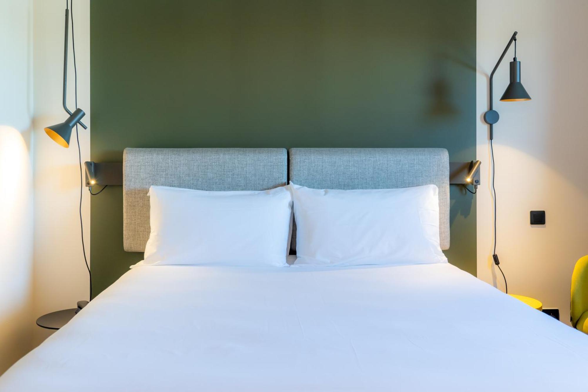 Ibis Saint Paul Trois Chateaux ภายนอก รูปภาพ